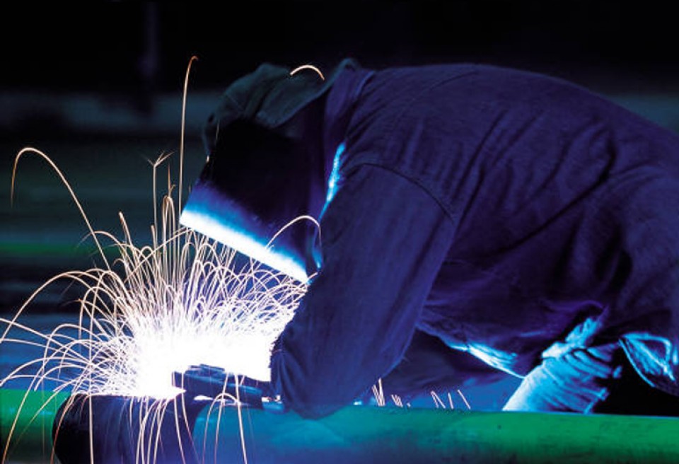 Khí công nghiệp sử dụng trong hàn cắt kim loại